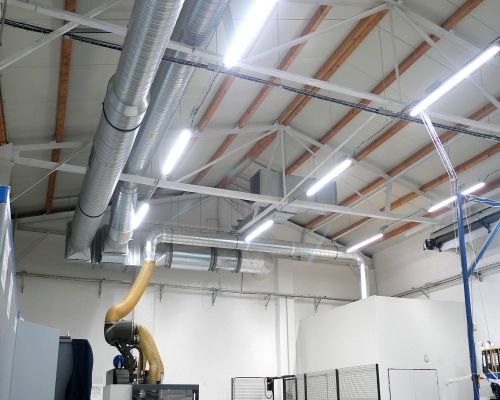 WOLKO-PLAST, s.r.o. – letní větrání výrobní haly