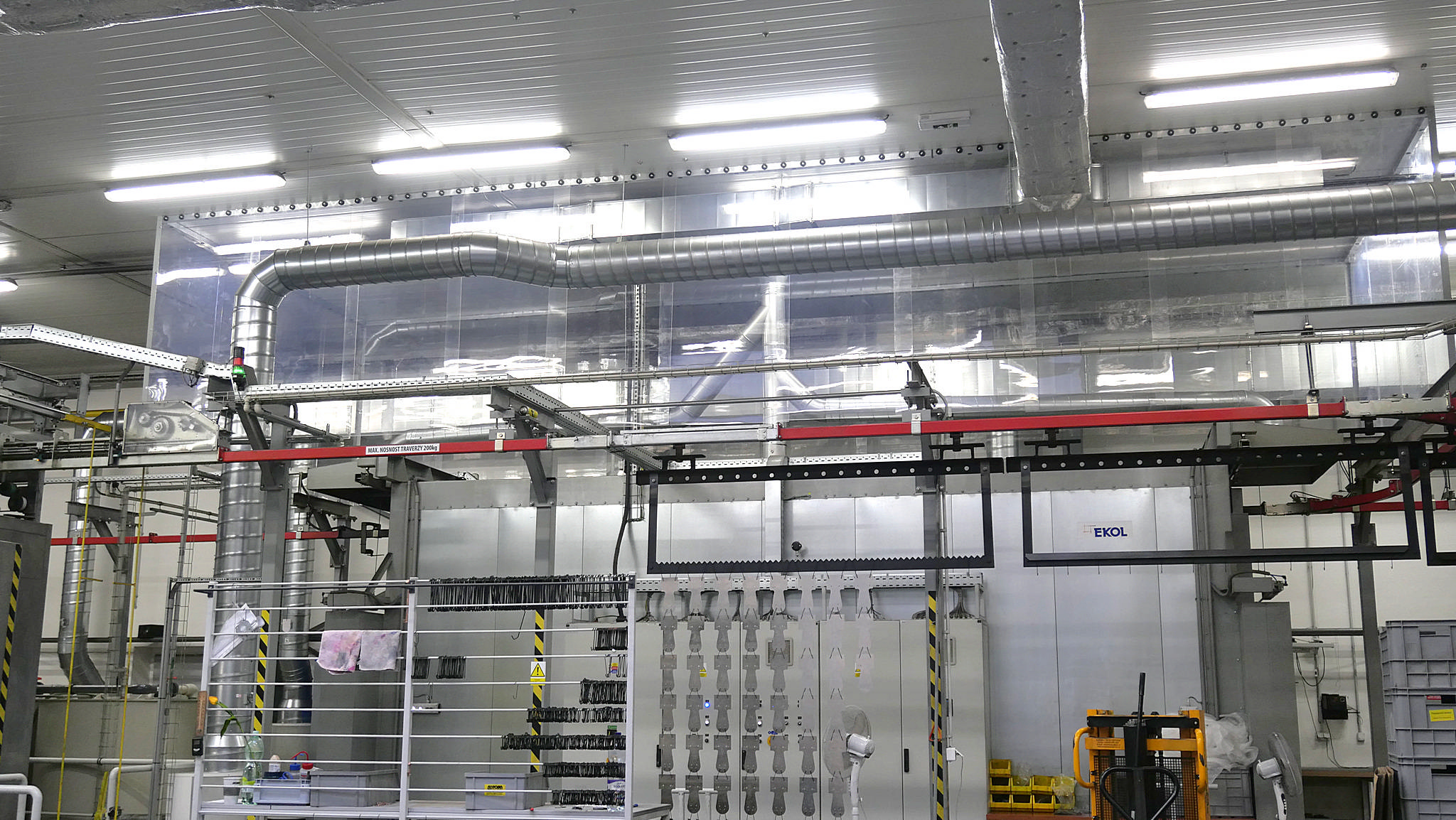 ROBE LIGHTING s. r. o., Valašské Meziříčí – větrání dílny D5