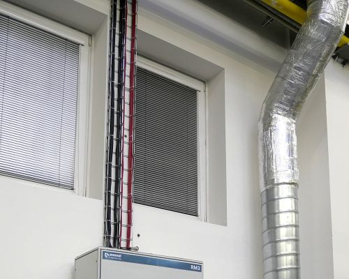 ROBE LIGHTING s. r. o., Valašské Meziříčí – větrání dílny D5