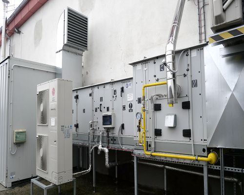 ROBE LIGHTING s. r. o., Valašské Meziříčí – větrání dílny D5