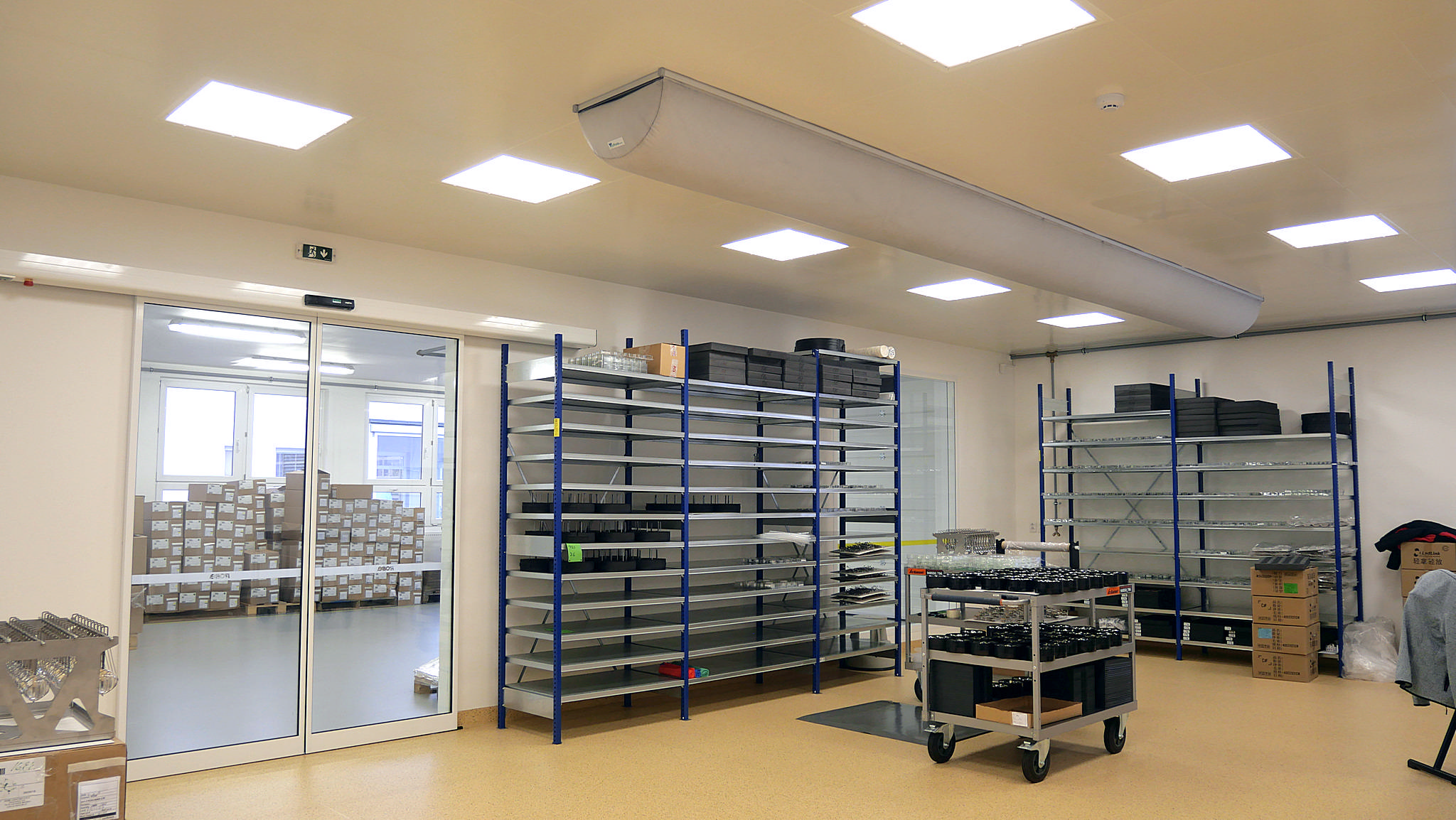 Klimatizace a větrání „čistých prostor“ pro linku Coating