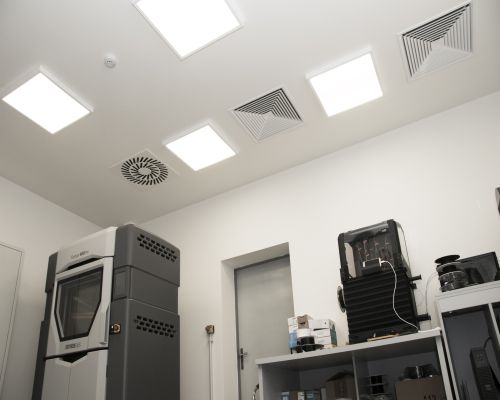 Klimatizace laboratoří vývojového centra – objekt I, ROBE Lighting