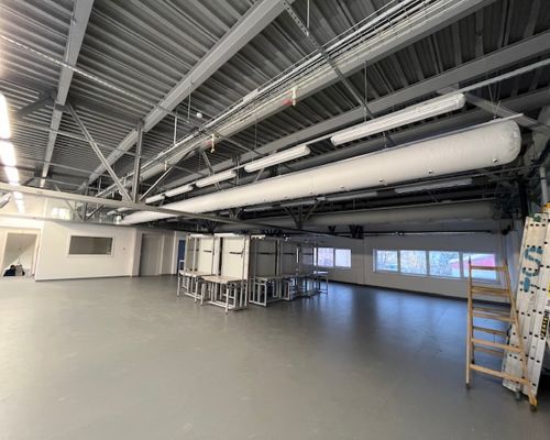 Větrání vestavby předvýroby – objekt D, ROBE Lighting